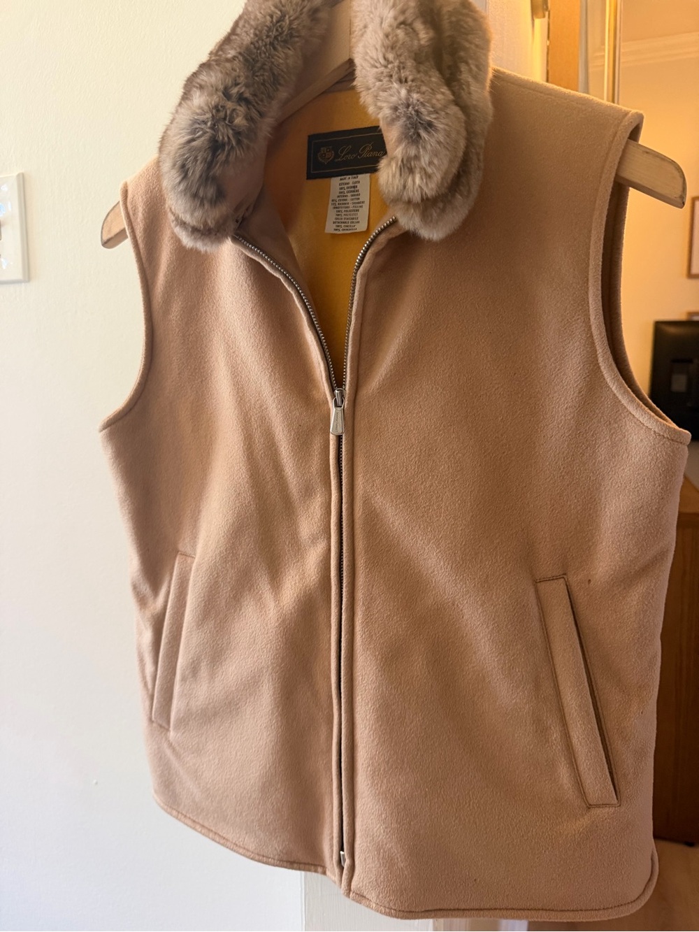 Loro Piana Cashmere Vest with Chinchilla fur Collar